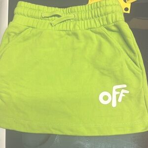 Toddler girls size 4 off white brand name green skirt.